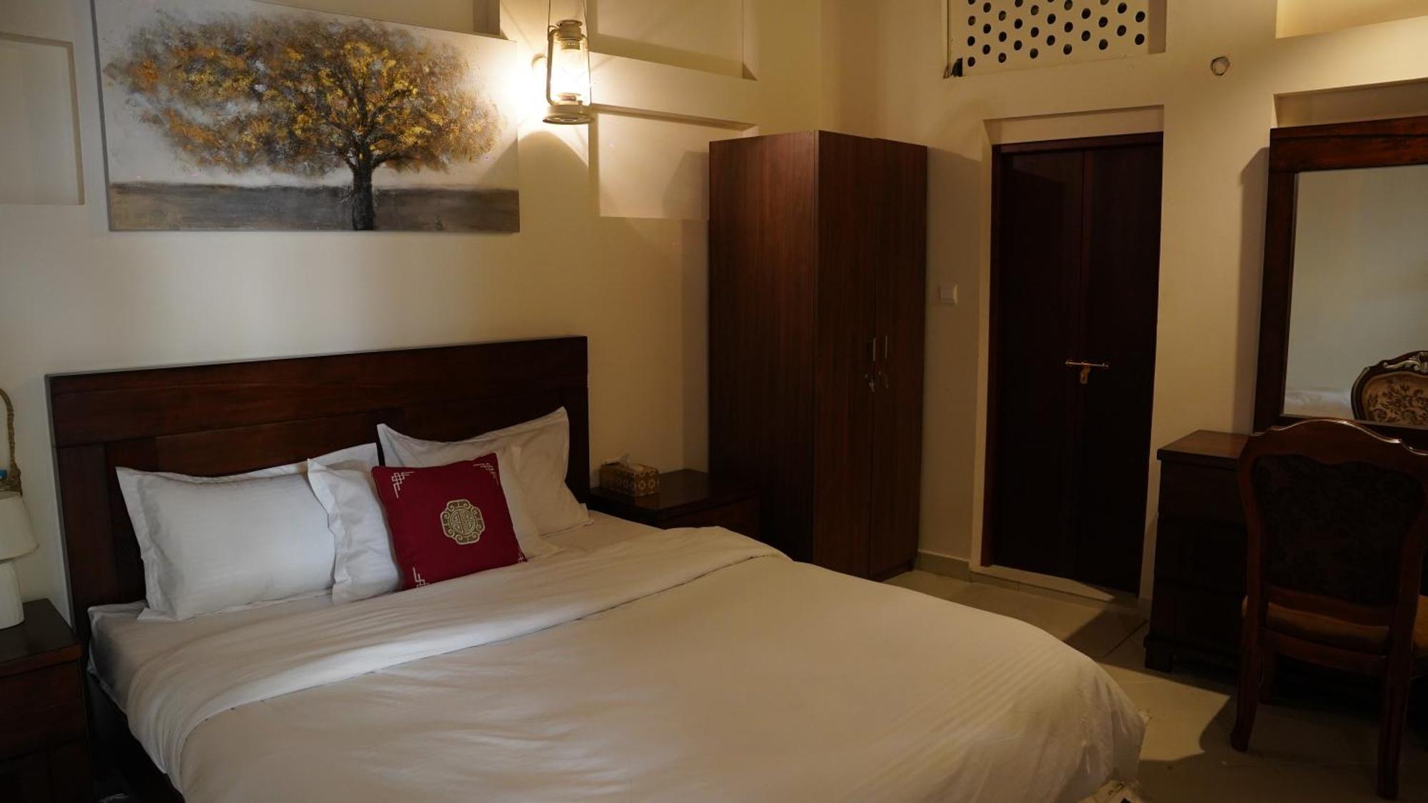 Hyba Heritage Hotel Dubai Exteriör bild